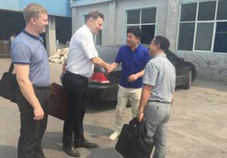 Russian Customers Visiting Rongsheng Manufacturer
